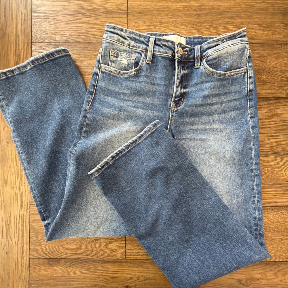 Vervet Blue High Rise Straight Leg Distressed Jeans Medium Wash T6502 Size 28